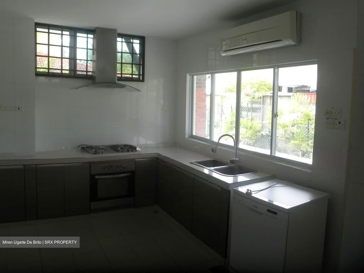 Fernhill Road (D10), Detached #550945901